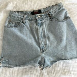 VTG Sasson mom jean shorts